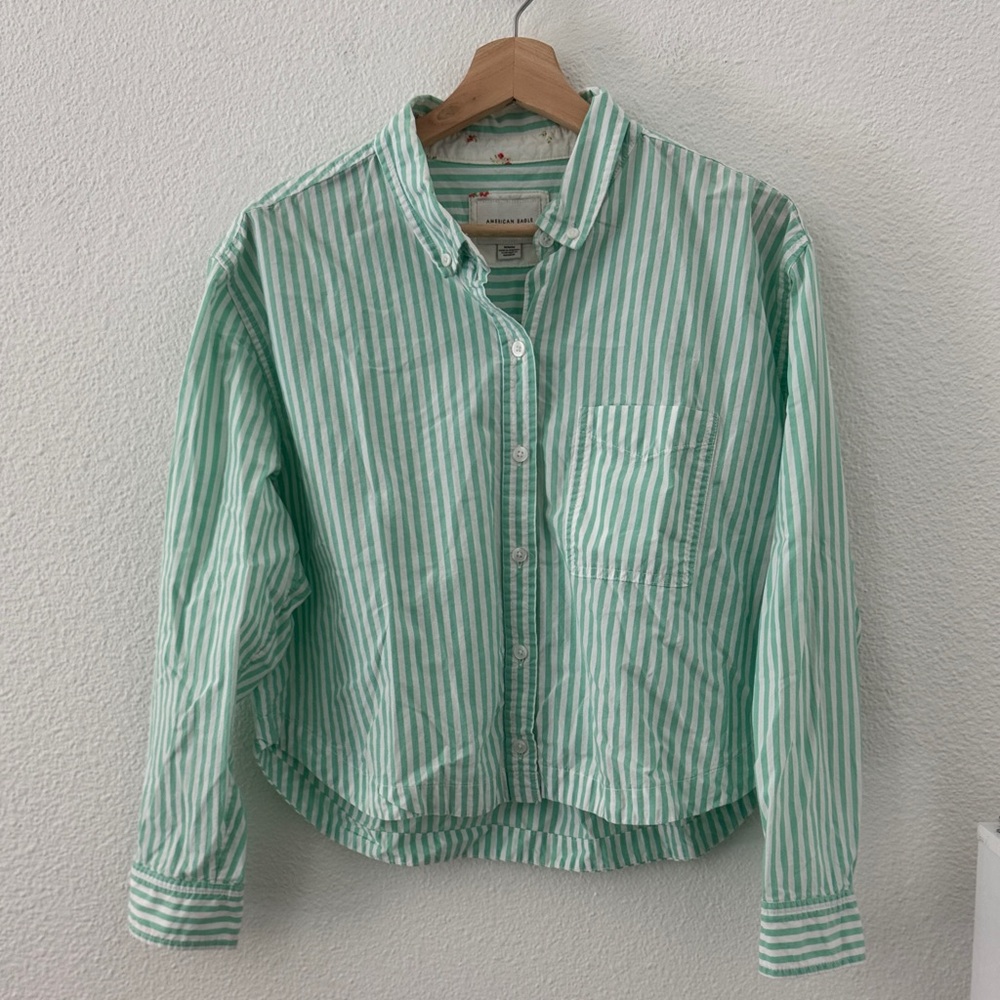 American Eagle Boxy Striped Green White Long Sleeve Button-Up Shirt Size Medium
